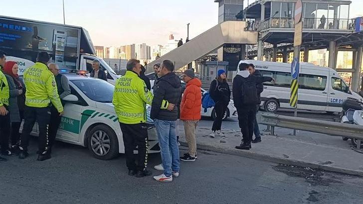 Beylikdüzü'nde TIR'a çarpan elektrikli bisikletin sürücüsü öldü