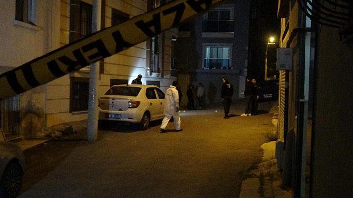 İzmir'de kıskançlık vahşeti; Kız arkadaşını önce tabanca ile vurdu ardından bıçaklayarak öldürdü