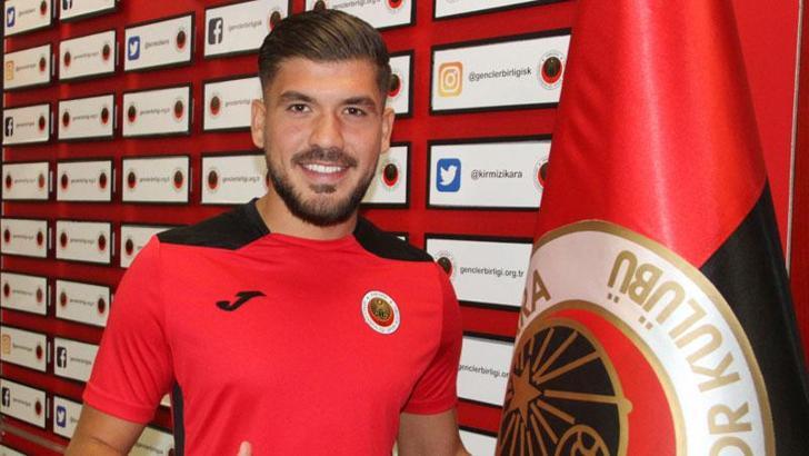 1'inci Lig'in en golcü stoperi Gökhan Gül, adım adım Süper Lig'e