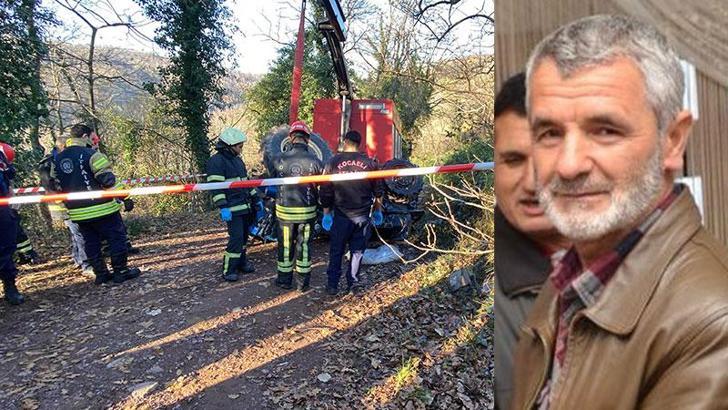 Devrilen traktörün altında kalan çiftçi öldü