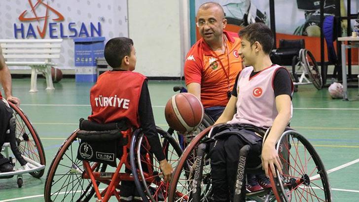 Gazi basketbolcu çavuş, engelli çocuklara umut oldu