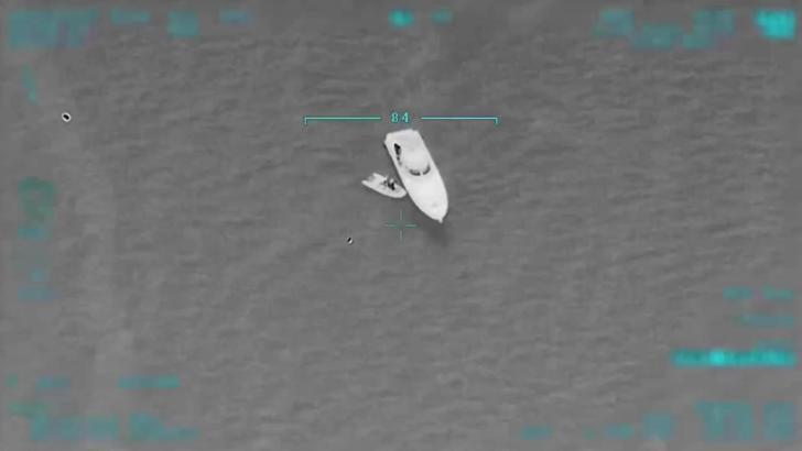 MSB: Türk kara sularına itilen düzensiz göçmenler kurtarıldı