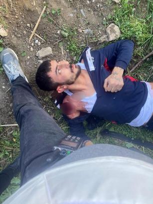 2'si cinayet 9 suçtan aranan şüpheli, polisle girdiği çatışmada yaralı olarak yakalandı