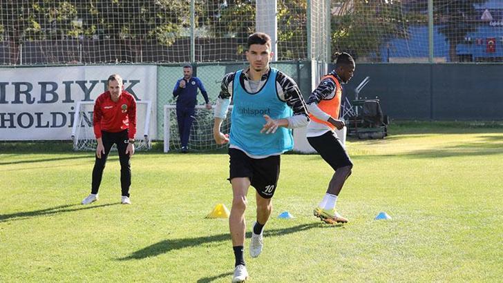 Alanyaspor'da Trabzonspor mesaisi başladı