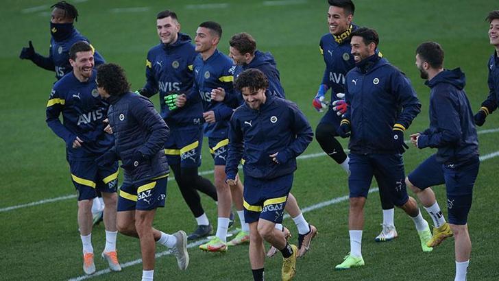 Fenerbahçe, Galatasaray hazırlıklarına devam etti
