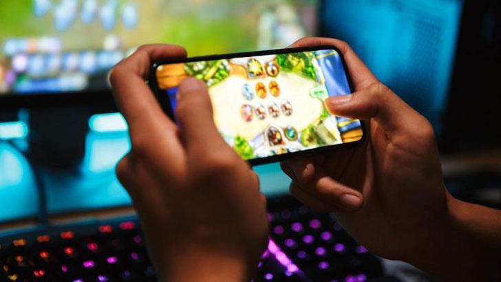 Prof.Dr. Eraslan: Çocuklar, dijital oyunlarda şiddet öğrenip, içselleştiriyor