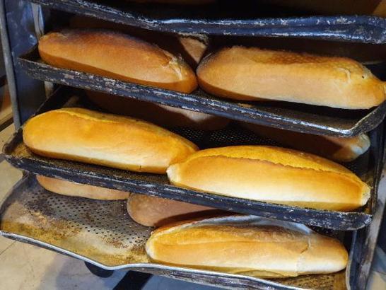 Adana'da ekmek fiyatı 5 lira oldu