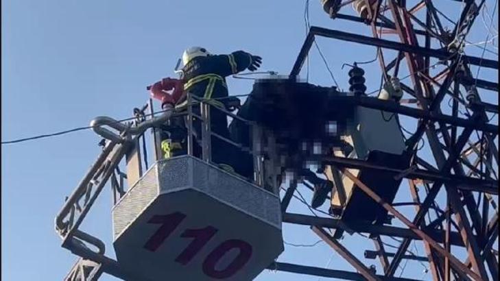 Bismil'de, çıktığı elektrik trafosunda akıma kapılarak öldü