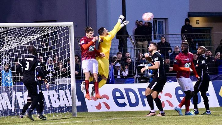 Türk başkanların takımları Fransa Kupası'nda karşılaştı