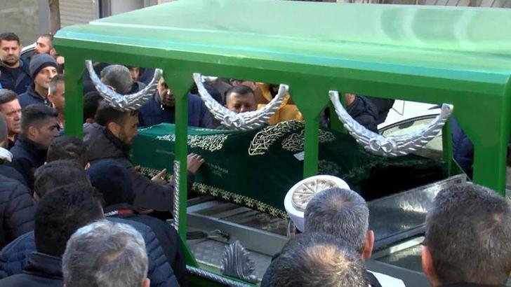 Fatih'te öldürülen taksici son yolculuğuna uğurlandı