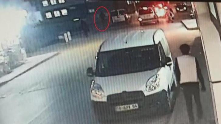 Gasp şüphelisi yürüyüşünden belirlenip, yakalandı