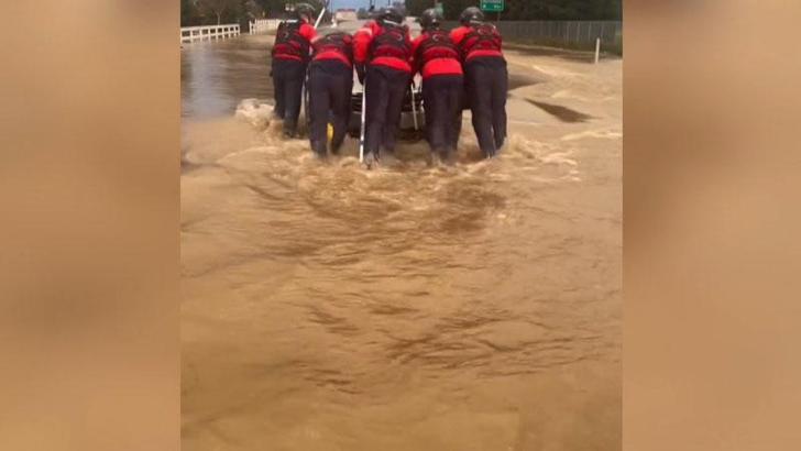 California’daki sel felaketinin nedeni: Atmosferik Nehir