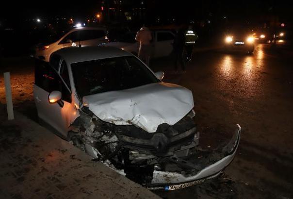 Edirne’de ehliyetsiz ve alkollü sürücü kaza yaptı: 3 yaralı