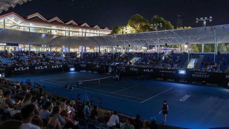 Avustralya Açık Tenis Turnuvası'nda Rus ve Belarus bayrağının açılması yasaklandı