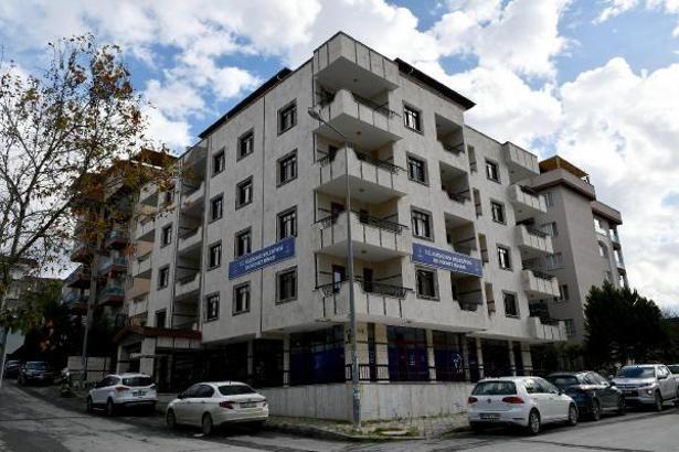 Kuşadası Belediyesi Ek Hizmet Binası'na taşındı