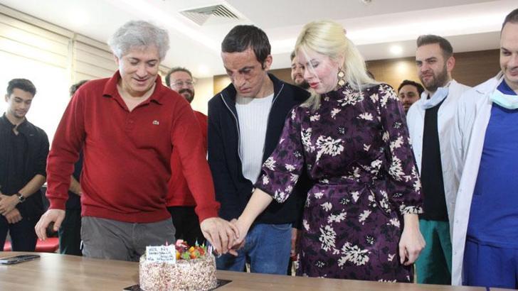 Türkiye'nin ilk yüz naklinin üzerinden 11 yıl geçti