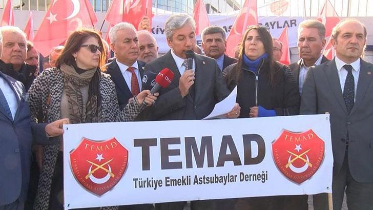 Emekli Astsubaylar Derneği'nden BAYKAR önünde açıklama