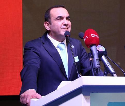 İYİ Parti İzmir'de yeni il başkanı Sinan Bezircilioğlu oldu