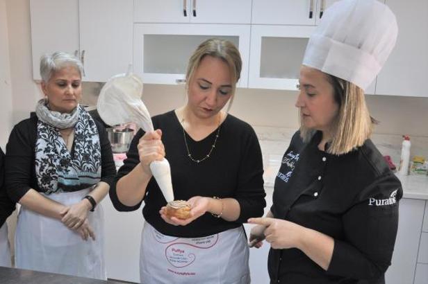 Çukurova'da yeni pastacılar yetişiyor