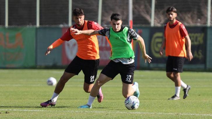 Alanyaspor, ara vermeden Beşiktaş maçı hazırlıklarına başladı