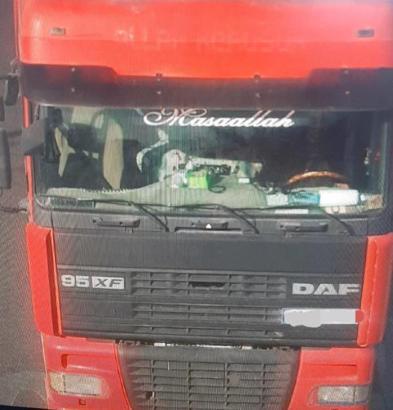 Konya'da boş araziye 65 varil kimyasal madde bırakıldı: 4 gözaltı