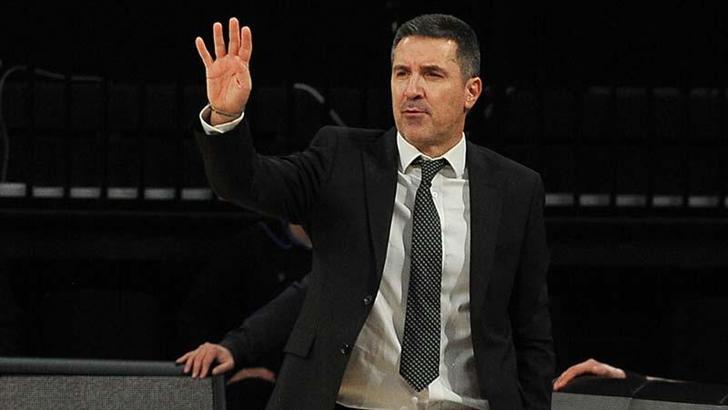 TOFAŞ, başantrenör Dimitrios Priftis ile yollarını ayırdı