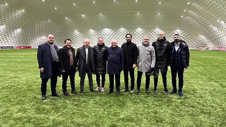 TFF ve Kulüpler Birliği, altyapı akademilerinde Türkiye modeli oluşturma çalışmalarını sürdürüyor