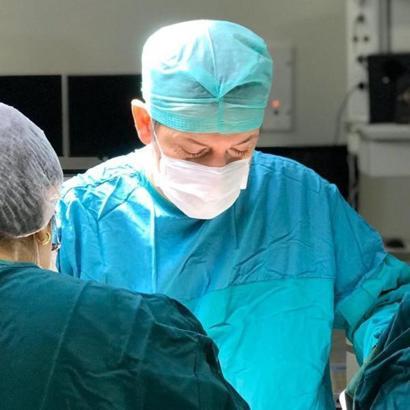 Doktorların kavgasında darbedilen anestezi asistanı: Beni kanlar içinde bırakıp gittiler