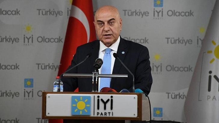 İYİ Parti'li Paçacı, Kurumsal İlişkiler Başkanlığı görevinden istifa etti