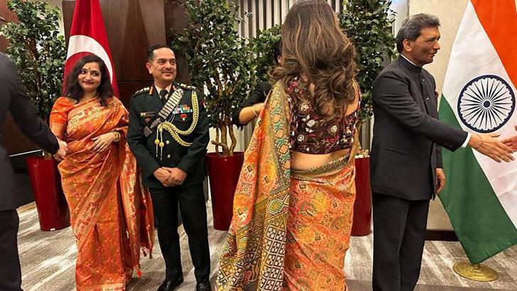Hindistan'ın bağımsızlığının yıl dönümünü Ankara'da kutladı