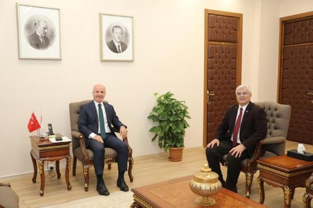 Burdur'a tıp fakültesi talebi