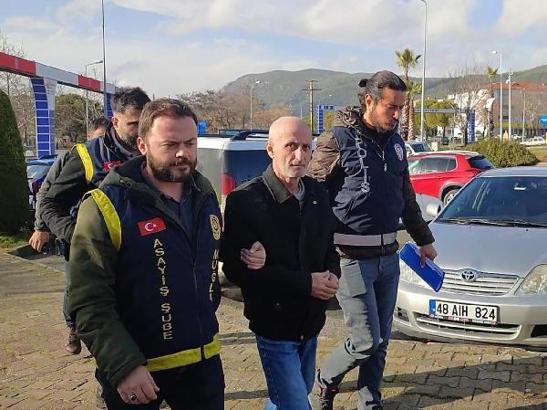 Alzheimer hastası, yatalak ablasını tuz ruhu içirerek öldürüp, intihara kalkıştı (2)