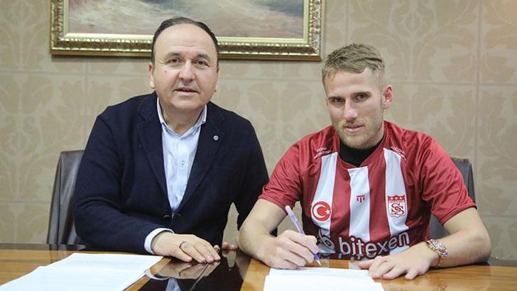 Sivasspor, Samu Saiz'i kadrosuna kattı