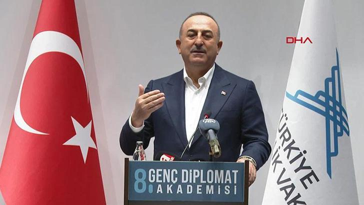 Bakan Çavuşoğlu: Bu hem ahlaksızlıktır hem de alçaklıktır