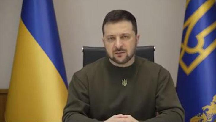 Zelenski: Rus sporcuların tarafsız bayrağı kanla lekelenmiştir