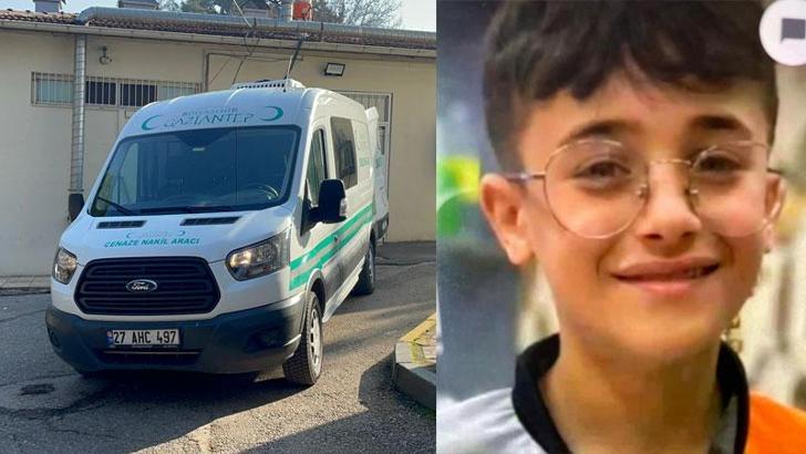 Üzerine kapı camı düşen berber çırağı kurtarılamadı