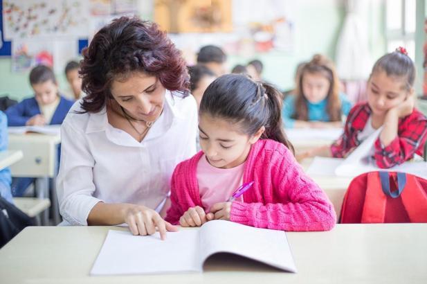 Sınav dönemlerinin yeni trendi: Öğrenciye eğitim, veliye psikolojik rehberlik