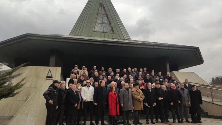 Anıt Mezar'da 'Yeter söz milletindir' tepkisi