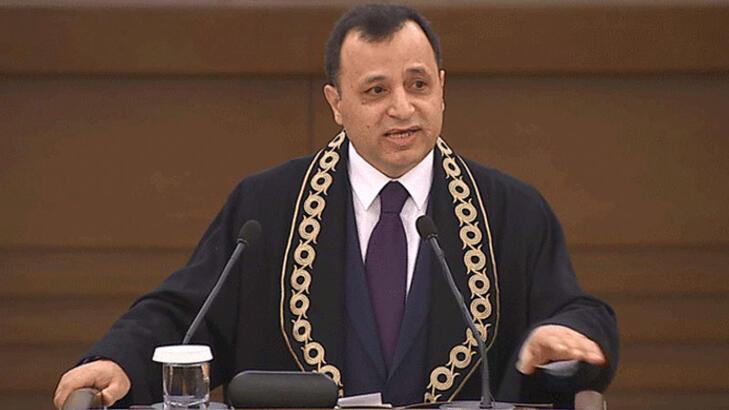 Anayasa Mahkemesi Başkanlığı'na Zühtü Arslan'ın seçilmesi kararı Resmi Gazete'de