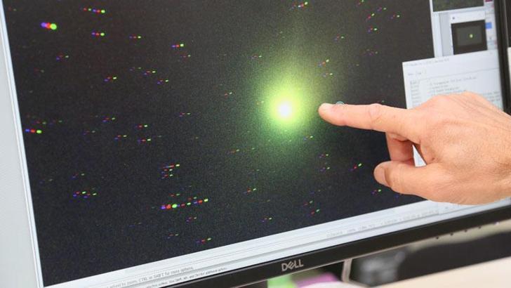 Dünya'ya yakın geçen kuyruklu yıldız, Antalya'dan görüntülendi