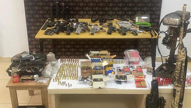 Edirne’de ‘ahır’ süsü verilmiş silah imalathanesine baskın; 1 tutuklama