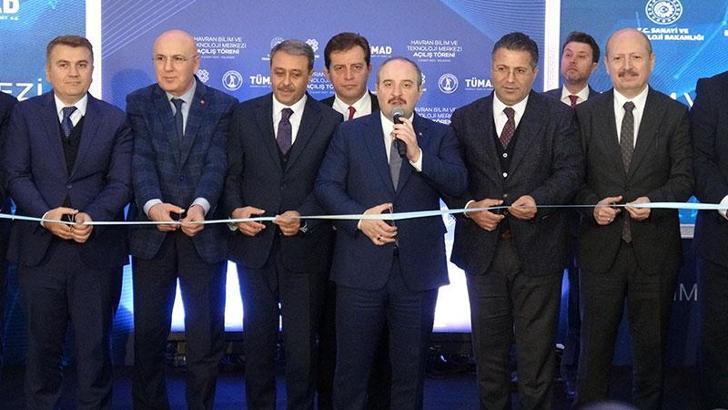 Bakan Varank: Yılda 40 ton altın ekonomiye kazandırılıyor