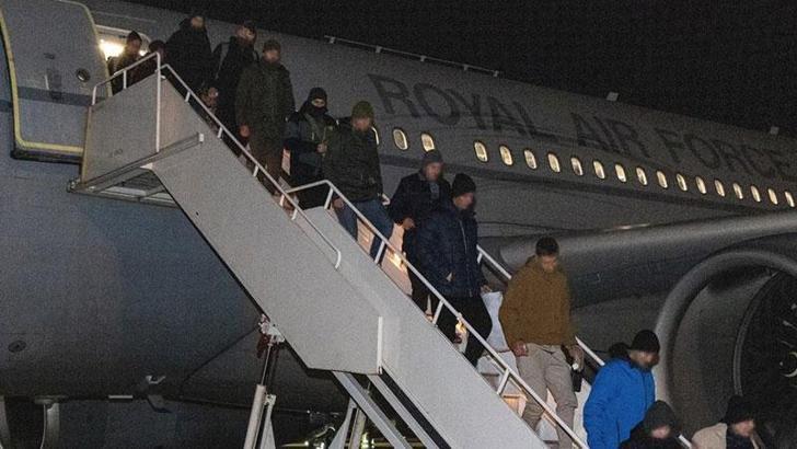 Zelenski’den Sunak’a ‘tank eğitimi’ teşekkürü