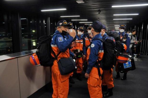 Japon arama kurtarma ekibi Türkiye'ye geldi