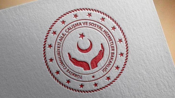 Bakanlıktan depremzede çocuklara 'koruyucu aile' olmak isteyenler için açıklama