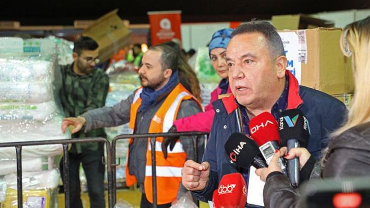 Antalya Büyükşehir Belediye Başkanı Böcek: İtfaiye ekibimiz depremde 62 canı kurtardı