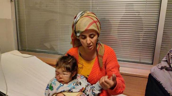 Enkazdan 12 saat sonra 2 çocuğuyla kurtarılan anne: Üfleyerek çocuklarıma nefes aldırdım