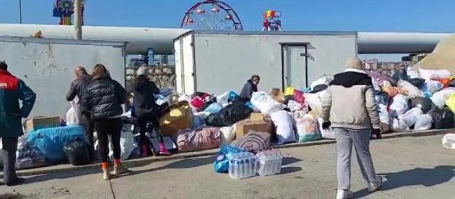 Adanalı balıkçılar, Hatay'a yardım için tekneleriyle seferber oldu