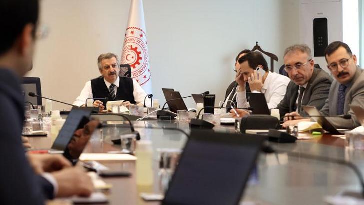 Sanayicilerden yardım seferberliği