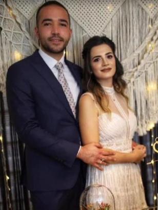 Depremde hayatını kaybeden öğretim görevlisi ile eşi toprağa verildi